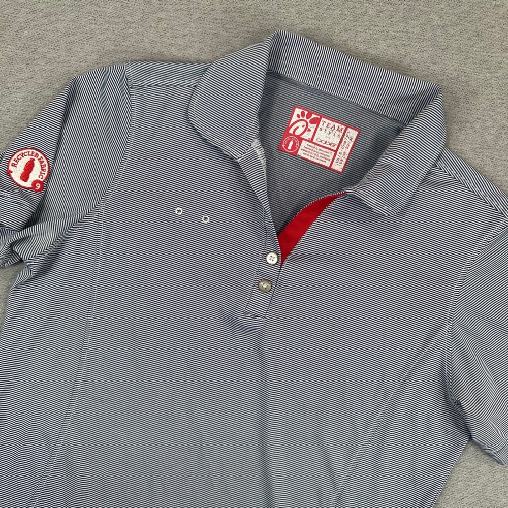 Chick-fil-A Oobe Polo Uniform Shirt Womens Small Navy Striped Recycled Fabric